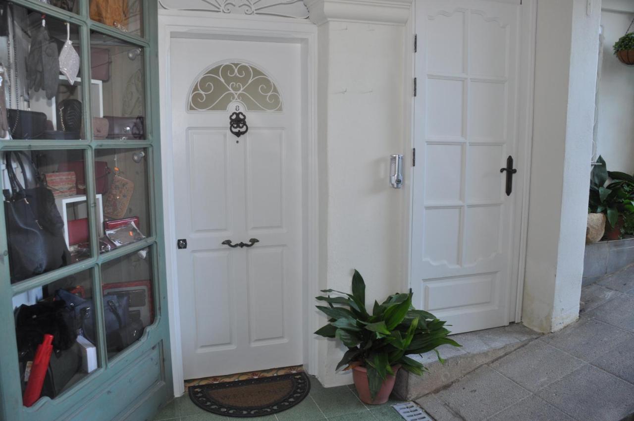 Private Apartment In Pembroke St Julians Exterior photo